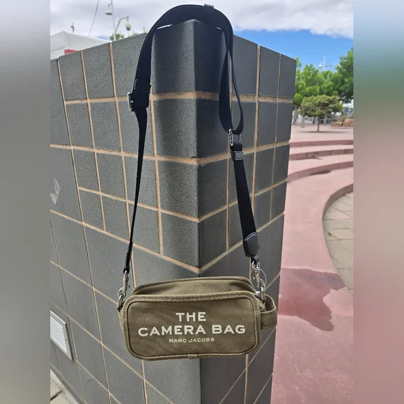 MARC JACOBS Camera Bag Slate Green - Picture 3 of 5